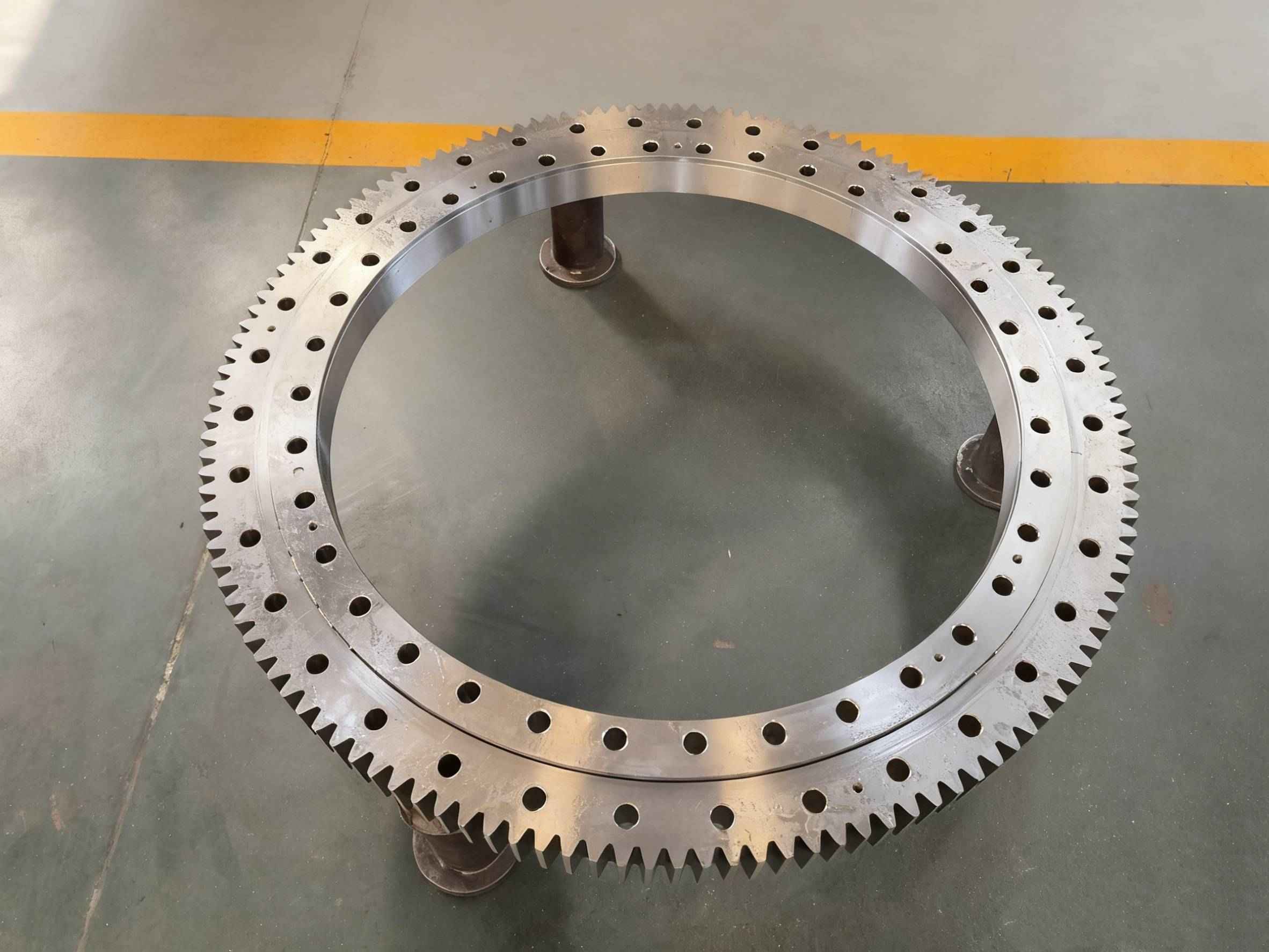 LTZC provide slew ring excavator for customer | professional bearing manufacturer