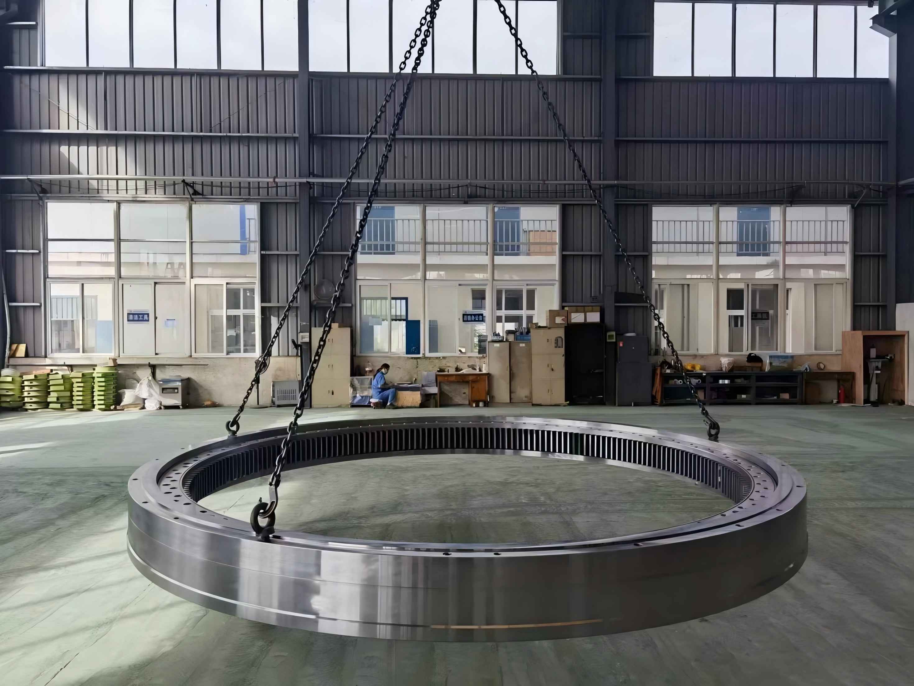 LTZC supplied 10 sets of excavator bearings to European customers.