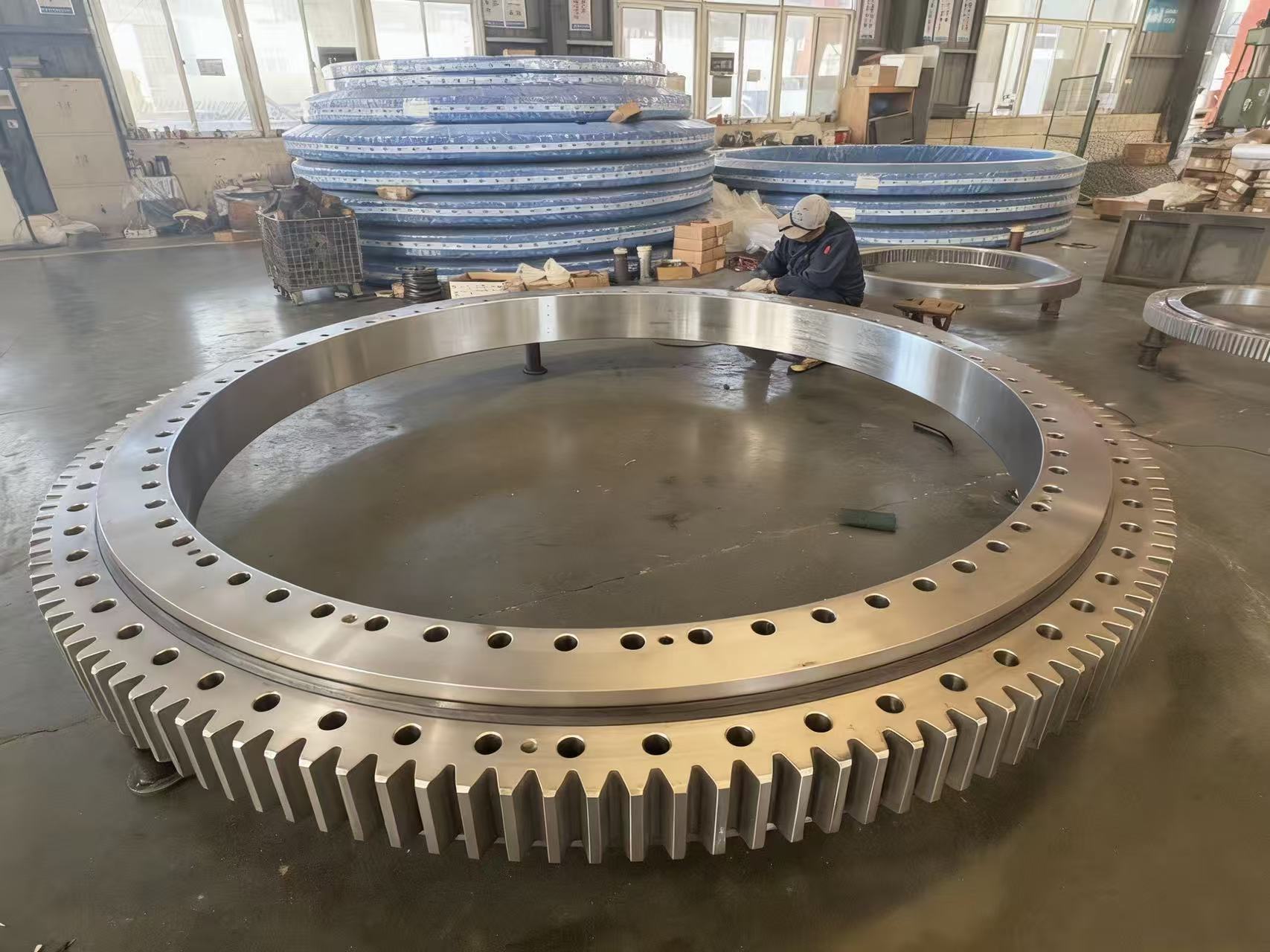 LTZC Manufactures Slewing Bearings for Mining Ball Mills