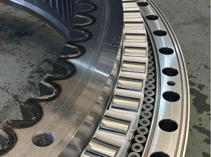 Three-Row Roller Slewing Bearing for Heavy-Duty Ship Deck Cranes
