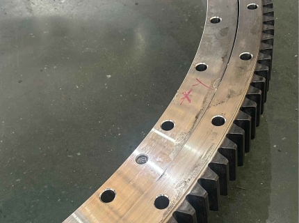 What slewing bearings are used in mining?