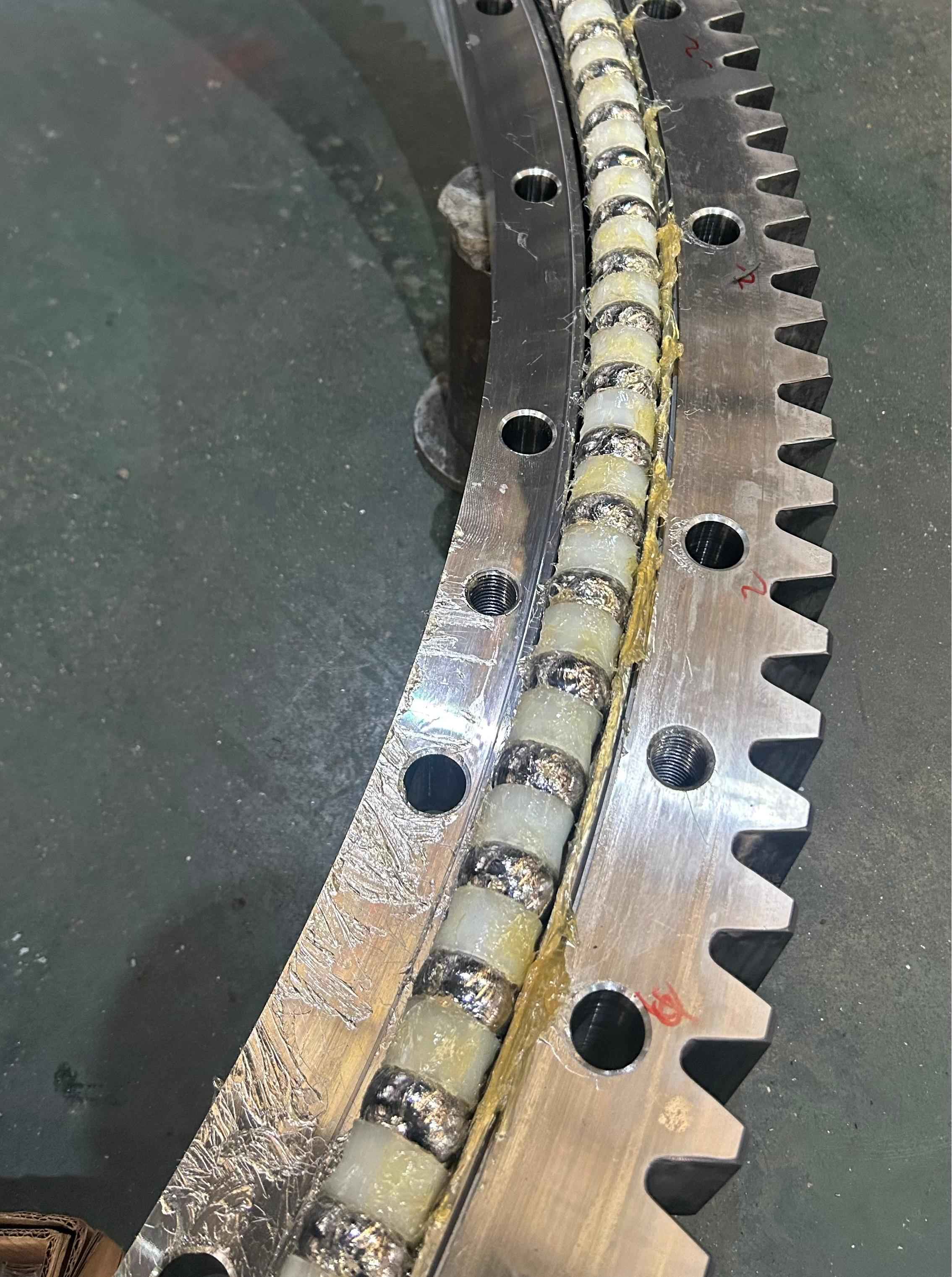 single row ball slewing bearing
