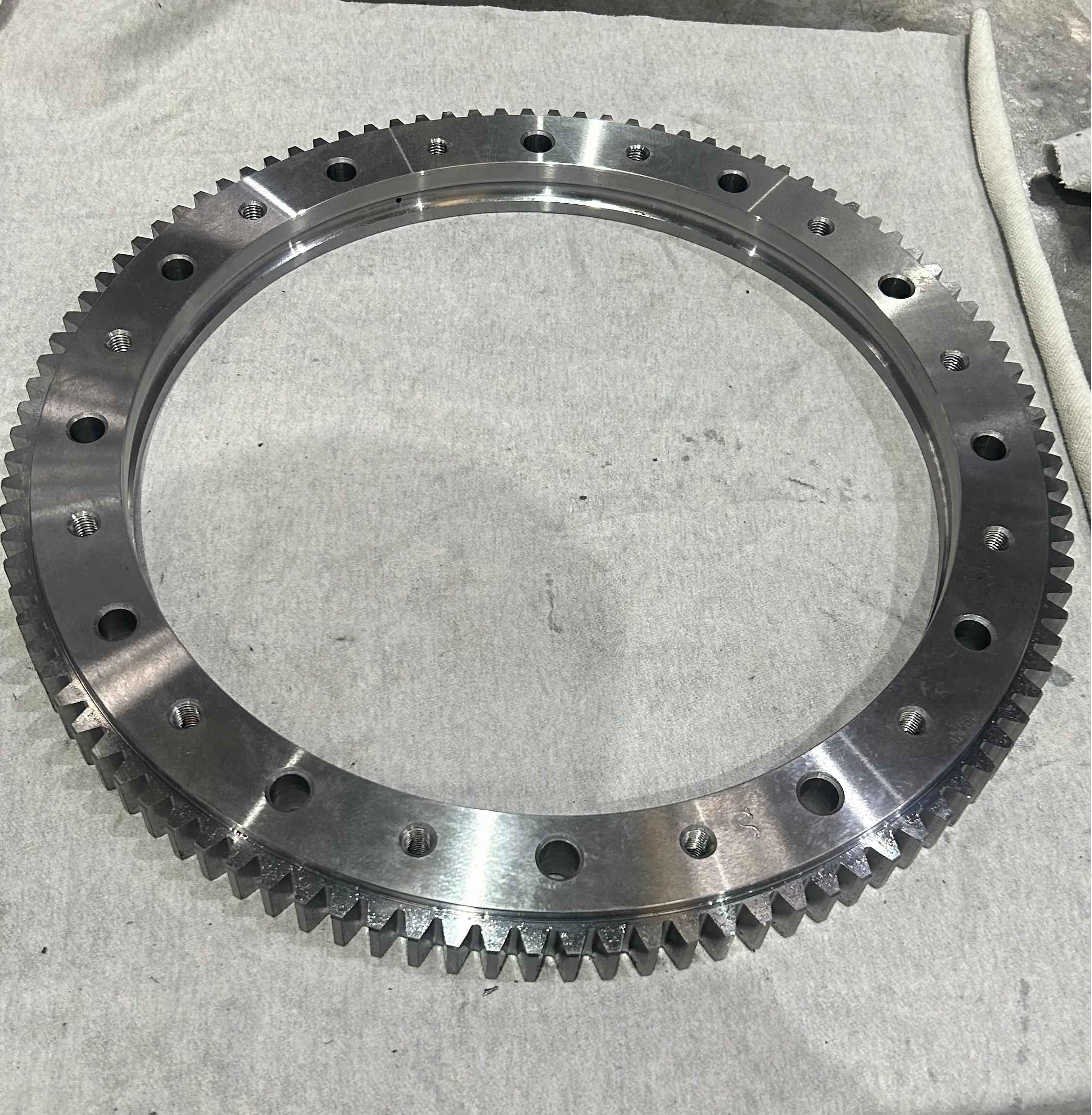 Thin section ball bearing